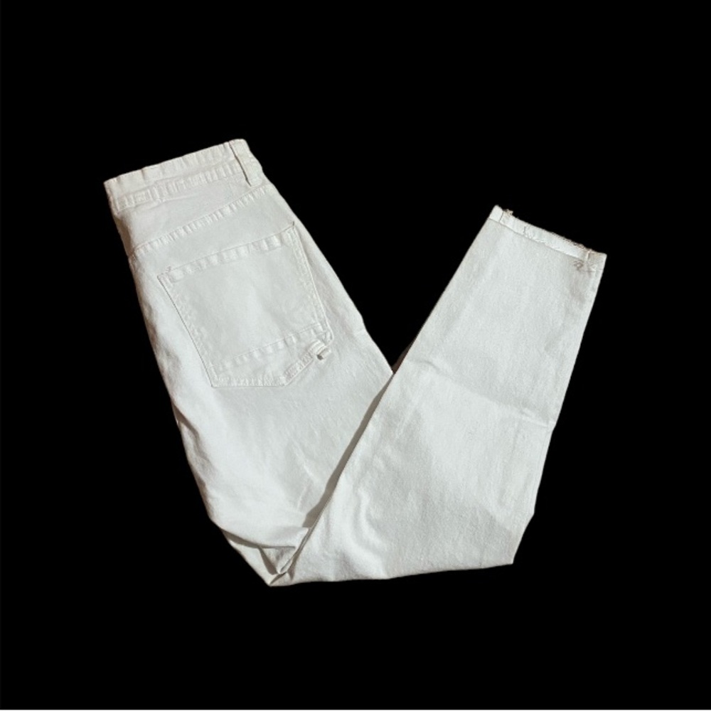 Men’s Small Tapered Leg jeans